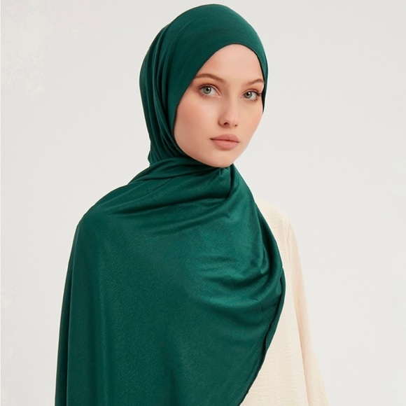 Super soft and stretchy jersey hijabs shawl Green scarf - Picture 1 of 6